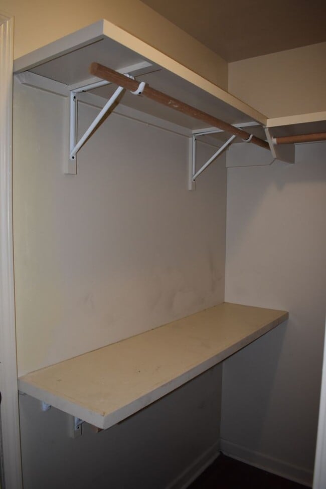 Building Photo - 106 Padre Dr