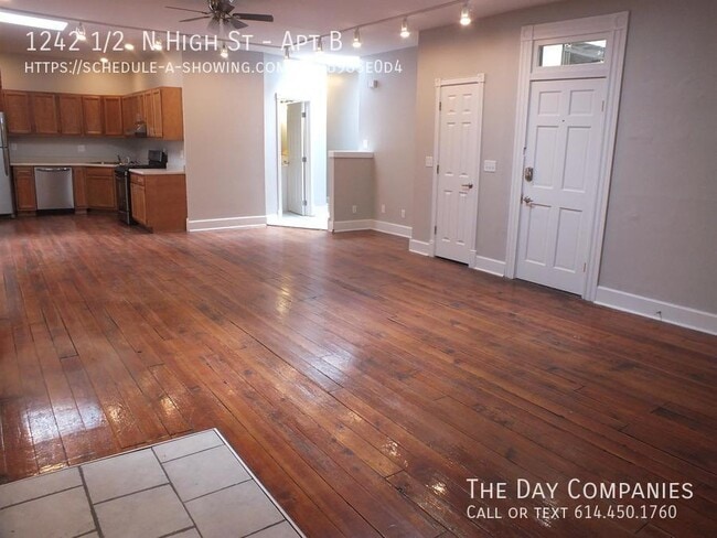 Building Photo - 1242 1/2 N High St