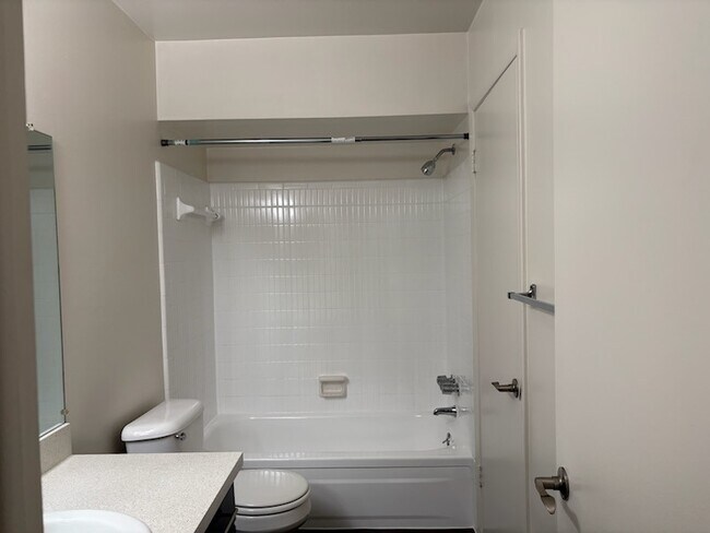 Interior Photo - Corner Place Apartments