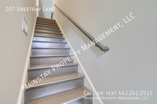 Foto del edificio - 207 Sweetbay Ln