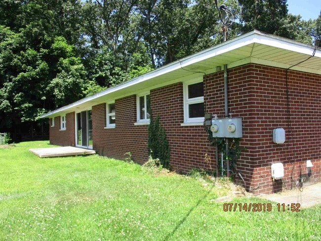 Building Photo - 26249 Cottage Ave