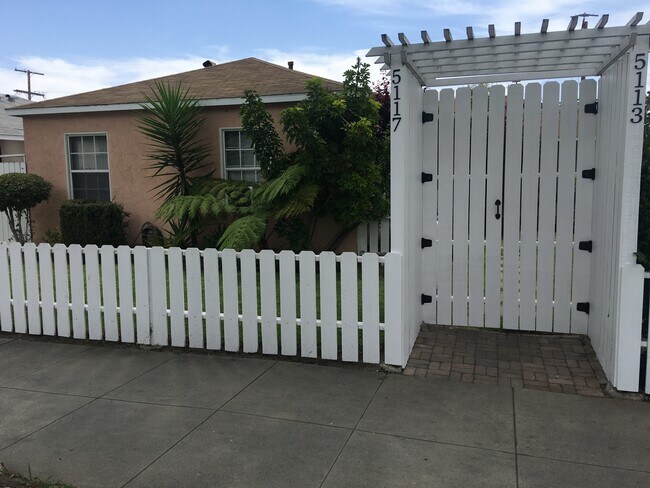Front gate - 5117 Overland Ave