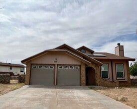Building Photo - Great 3 bd 2 bath home!