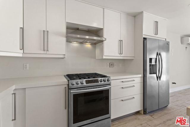 Building Photo - 6955 Trolleyway S