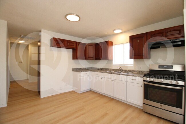 Foto del edificio - 642 S Jefferson St