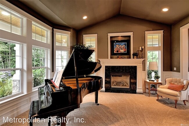 Building Photo - 4 br, 3.5 bath House - 2408 159th Ave NE