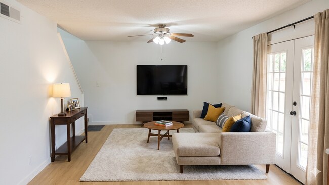 Building Photo - 6834 Neston Dr