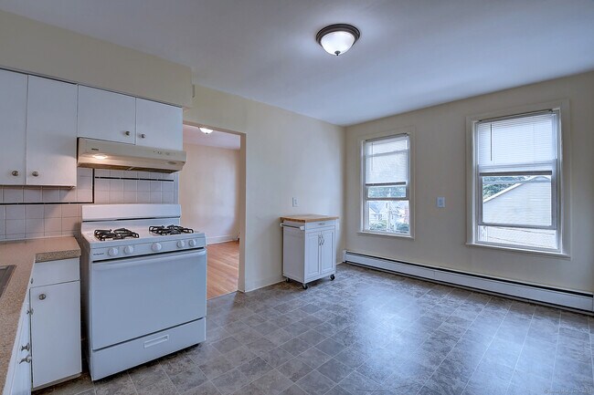 Foto del edificio - 298 Hillside Ave