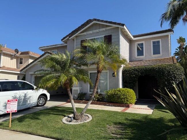 Building Photo - Welcome to Wagon Wheel – 4 Bed + Office | ...