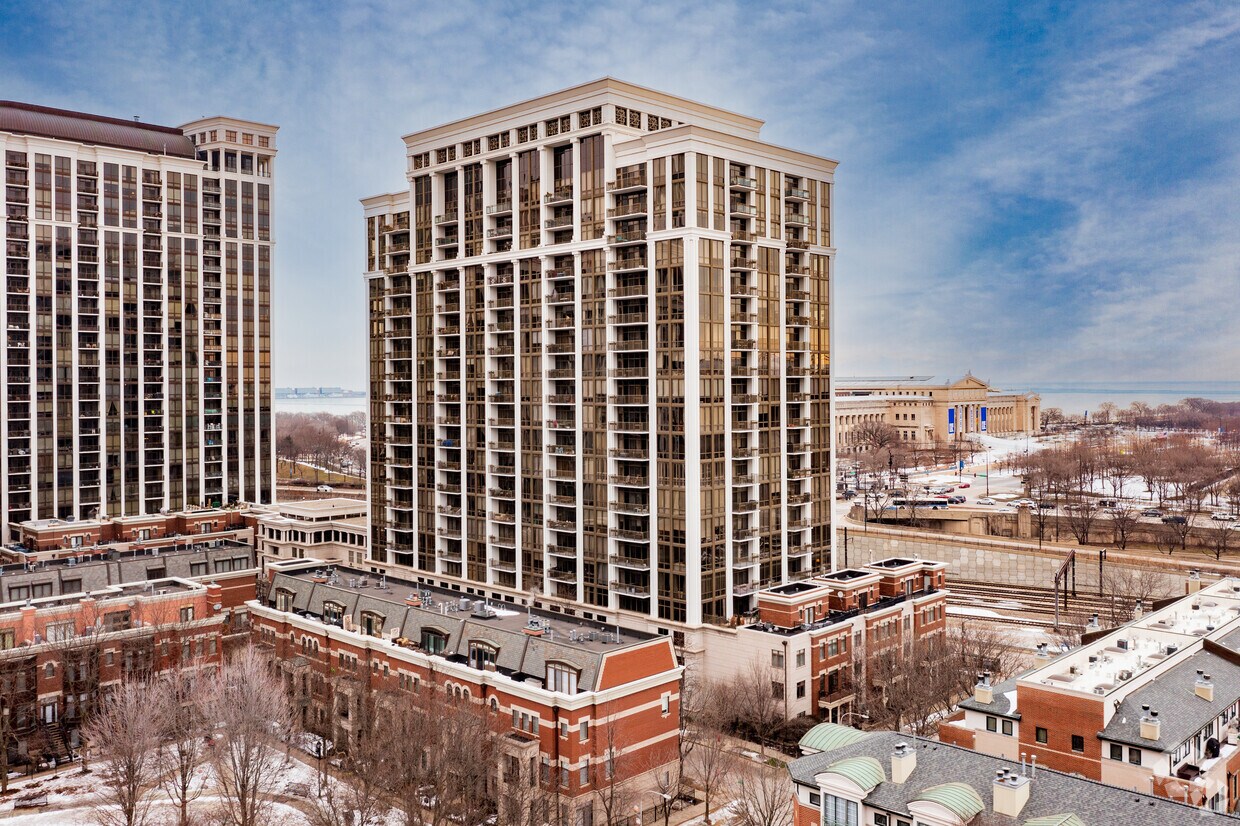 Primary Photo - Museum Park Tower Two
