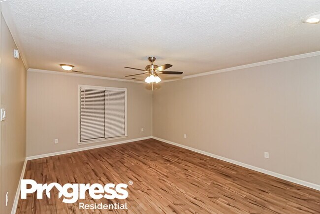 Building Photo - 938 Pheasant Hollow Dr