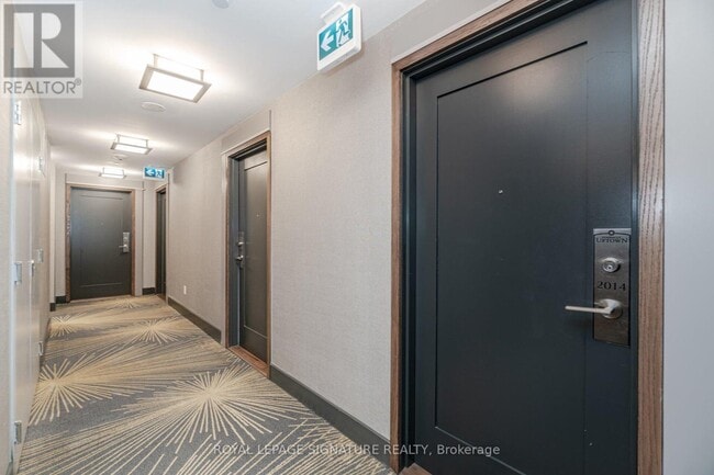 Building Photo - 5033 Four Springs Ave