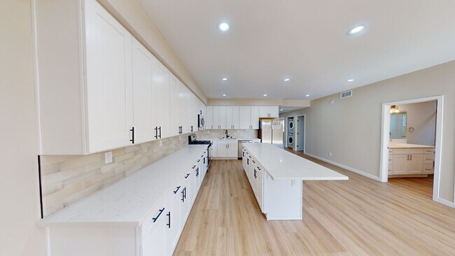 Foto del edificio - 5635 Dorothy Way