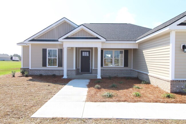 Building Photo - 6083 Forest Dr