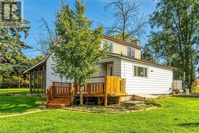 Photo du bâtiment - 1868 Jerseyville Rd W