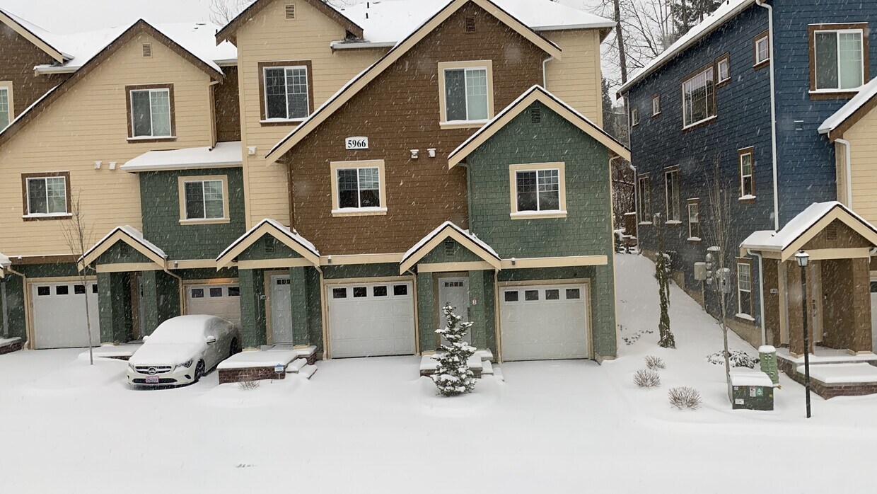 Foto principal - 5957 185th Ct NE