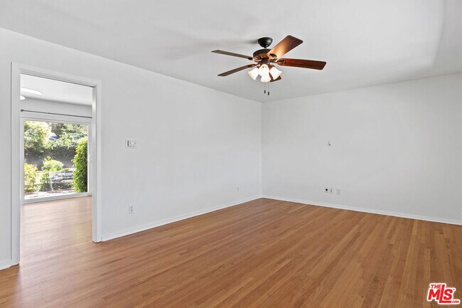 Building Photo - 22316 Cantara St