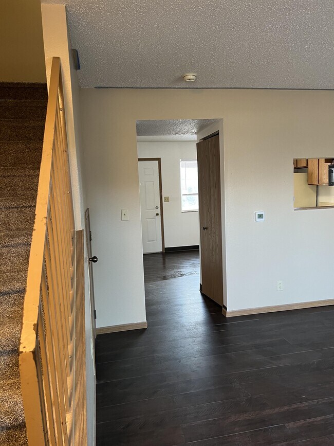 Building Photo - 4338 Maricopa Dr