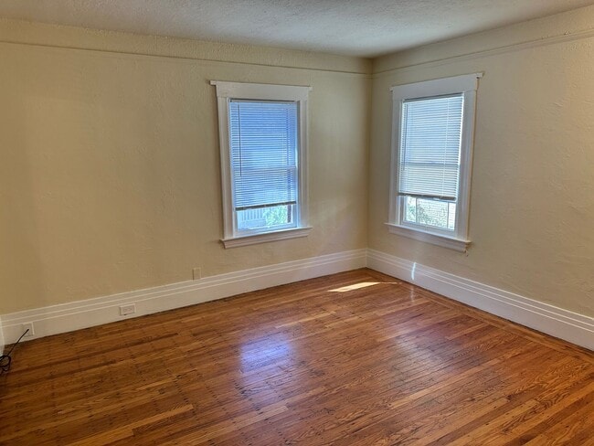 Foto del edificio - Gruen (MLK)