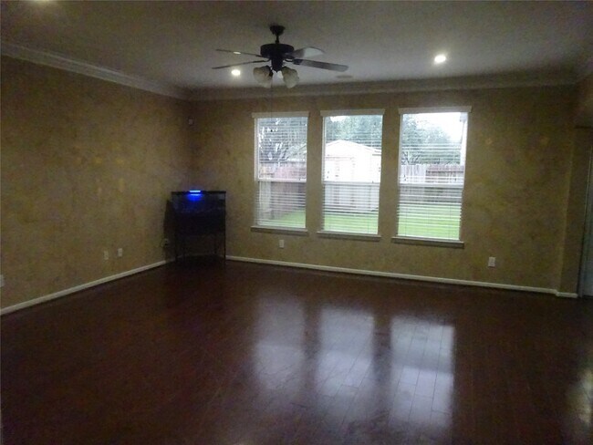 Foto del edificio - 14007 Breezy Cypress Creek Trail