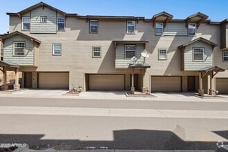 Building Photo - 2498 W Cripple Creek Dr