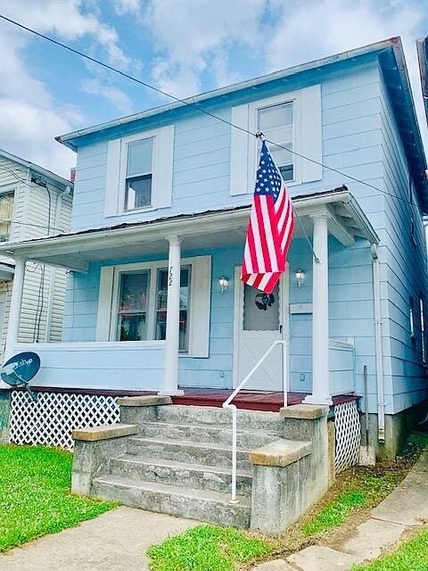 Primary Photo - 722 Rose Ave