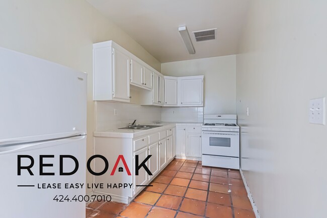 Foto del edificio - 835 S Oxford Ave