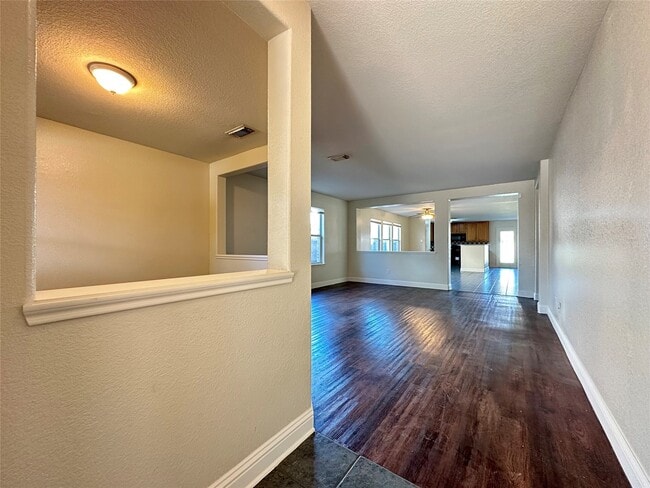 Foto del edificio - 20538 Cypress Gully Dr