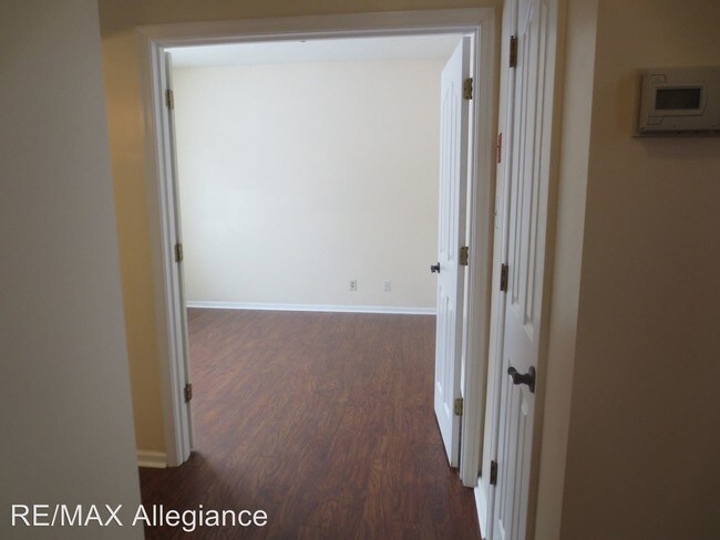 Foto del edificio - 3 br, 2.5 bath House - 1204 RAYNOR DRIVE