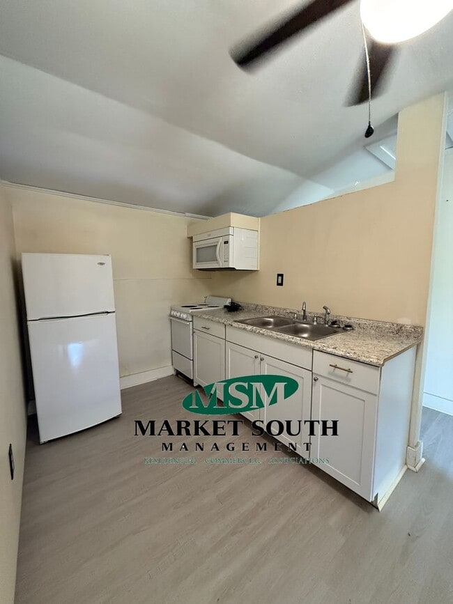 Building Photo - 3114 US-80