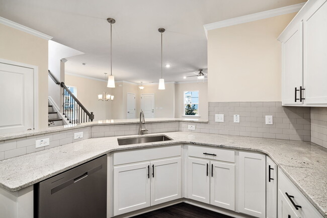 Kitchen - 5700 Volos Ave