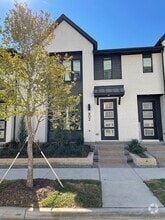 Building Photo - 802 Trace Hawk Ln
