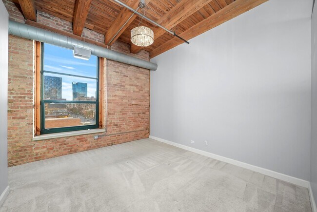 Building Photo - 1133 S Wabash Ave