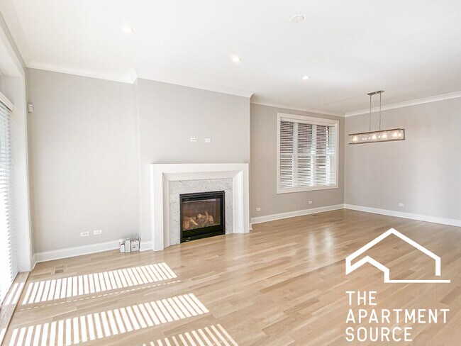 Foto del edificio - 3347 N Kenmore Ave