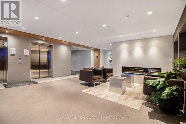 Building Photo - 1105 Leger Wy