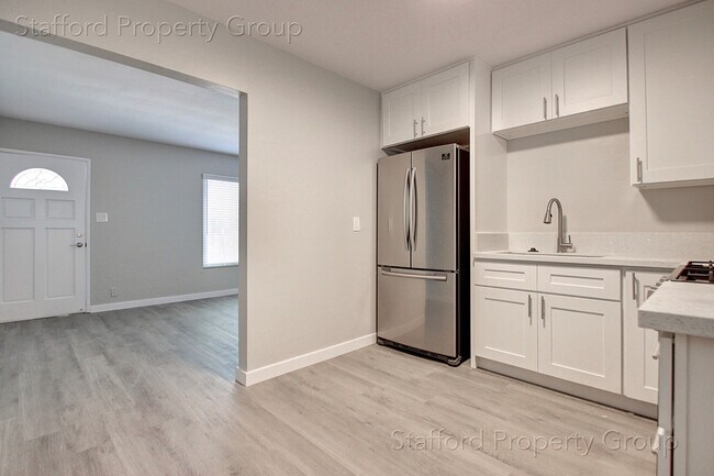 Foto del edificio - 4341 Hamilton St