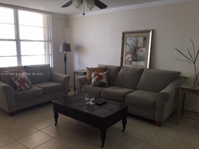 Foto del edificio - 9511 Collins Ave
