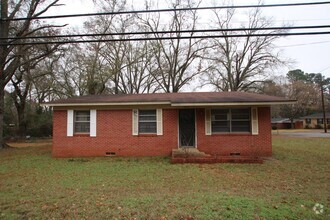 Building Photo - 1000 S Beckham Ave