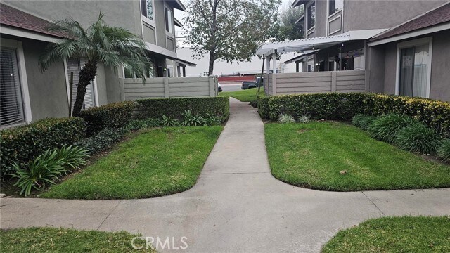 Foto del edificio - 5428 E Snow Wood Cir