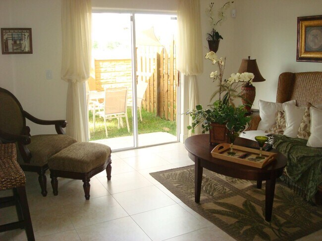 Foto del edificio - 17906 NW 59th Ave