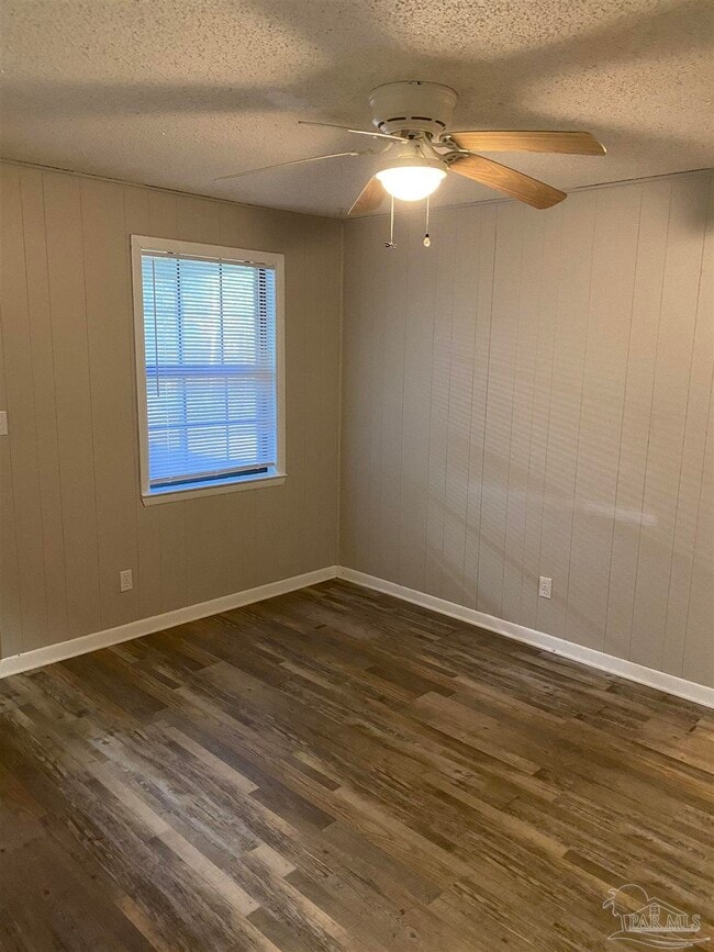 Building Photo - 6005 Muldoon Rd