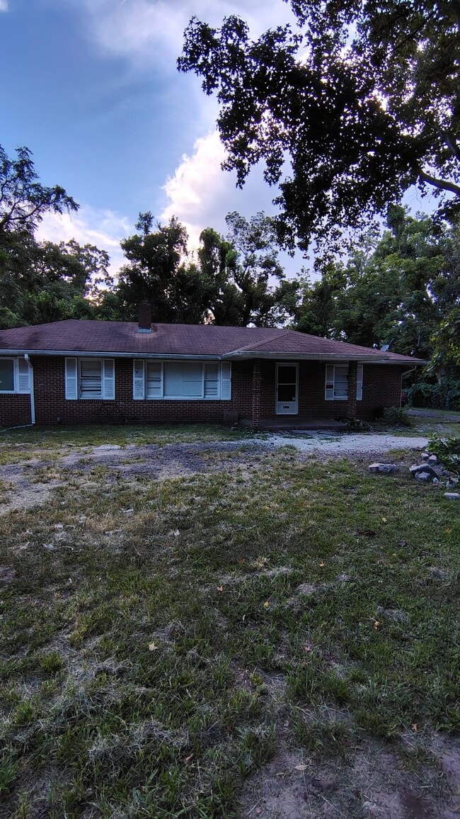 Building Photo - 3611 Hardee Ave