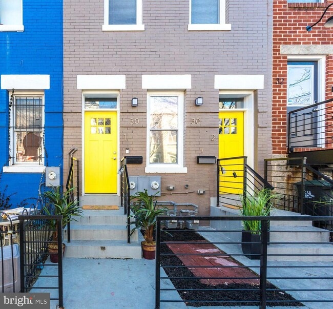 Building Photo - 30 Hanover Pl NW