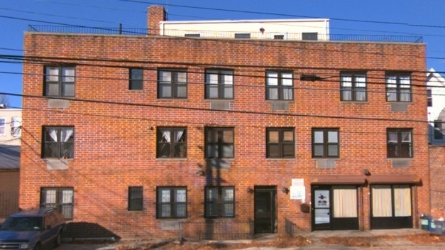 Primary Photo - 137 E 233rd St