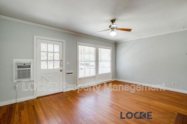 Building Photo - 4328 Calmont Ave