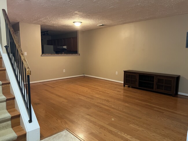 Building Photo - 1412 Nestlewood Ct