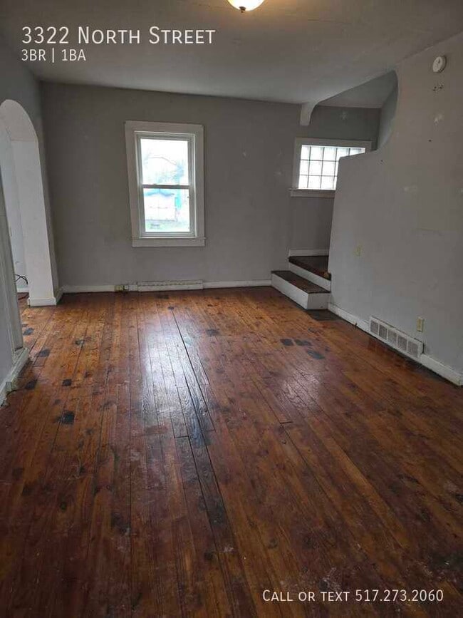 Foto del edificio - 3322 North St