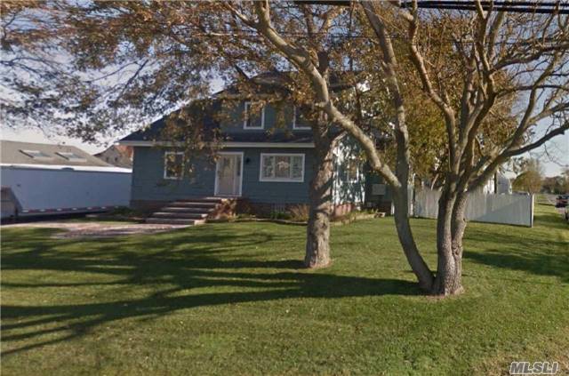 Foto del edificio - 267 E Shore Rd
