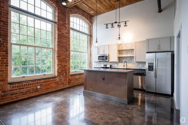 2HAB, 1BA - 1,080 ft² - Arcadia Station Lofts