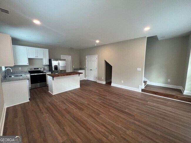 Foto del edificio - 1027 Park Hill Dr